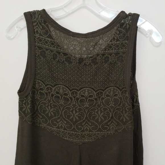 NWT Olive Green Ribbed Swing Tank with Lace - Picture 3 of 6
